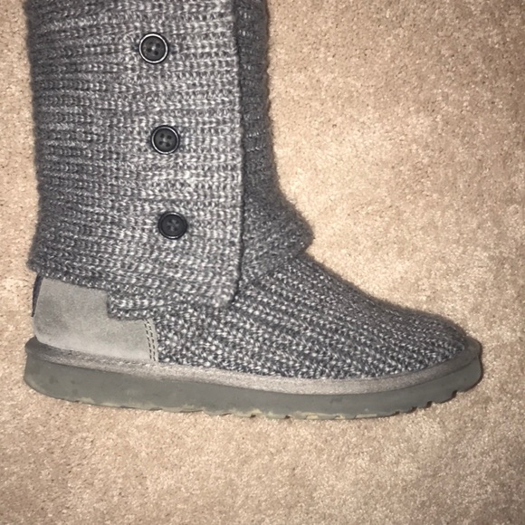 Authentic Knit Ugg’s - Picture 2 of 7